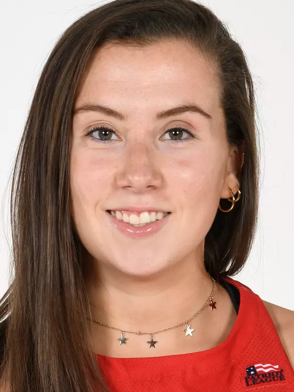 Head shot of Maggie Pina