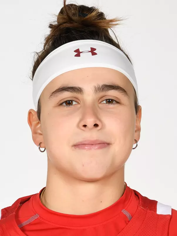 Head shot of Sophie Beneventine