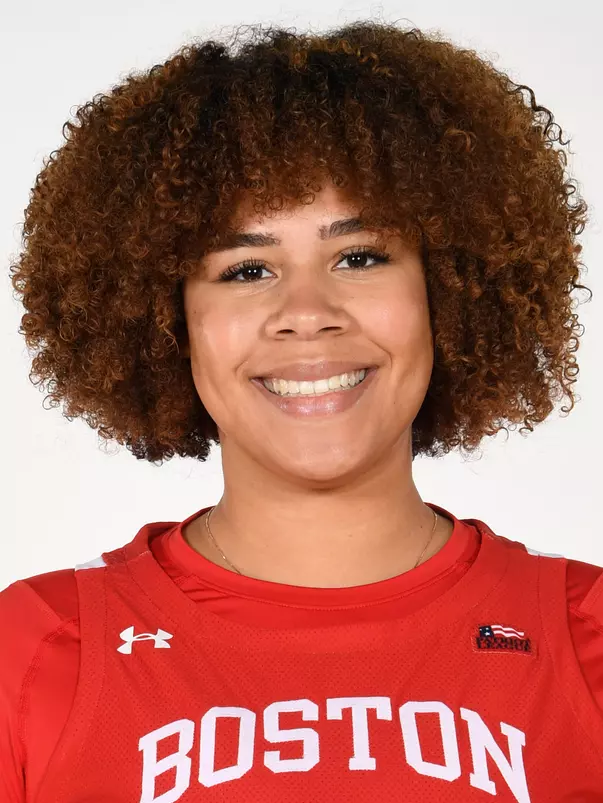 Head shot of Chiara Tibbitt