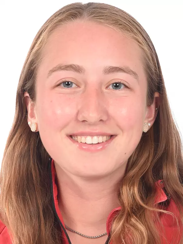 Alex Aravides Headshot