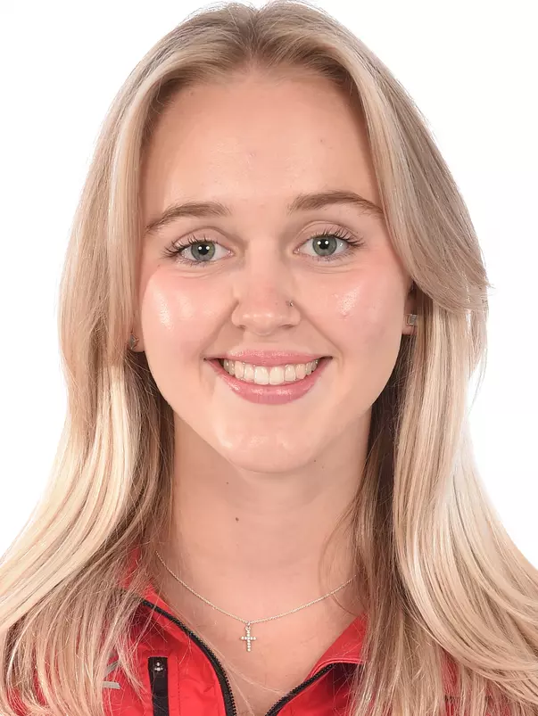 Hannah Look Headshot