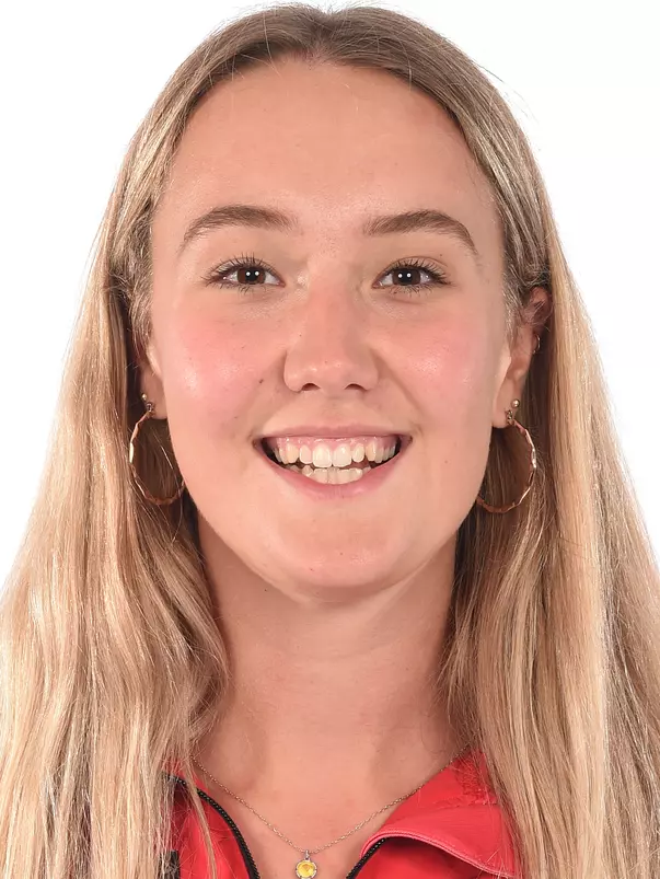 Kat Robbins Headshot