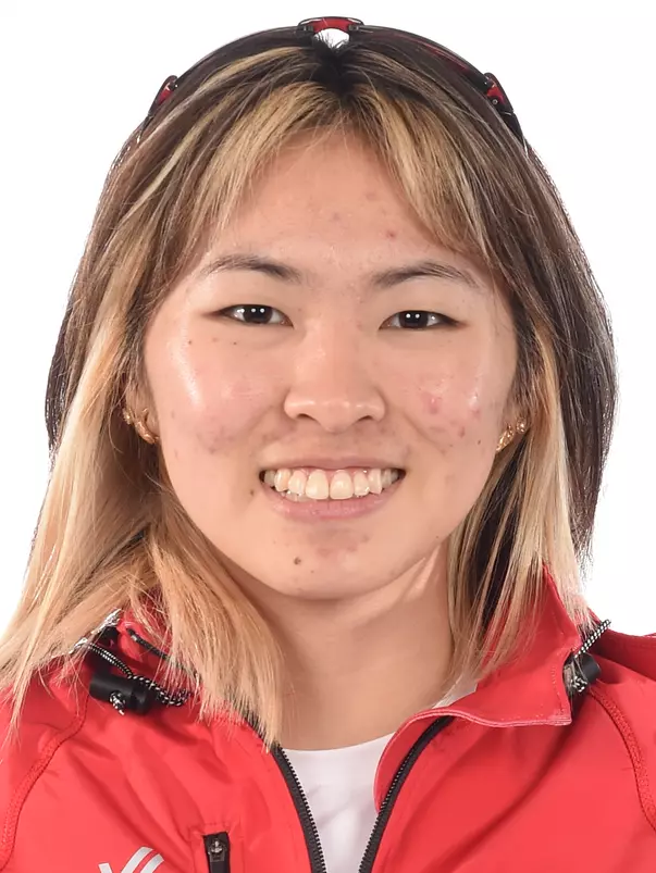 Skyler Fong Headshot