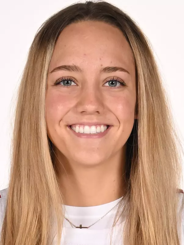 Lauren Davenport Headshot