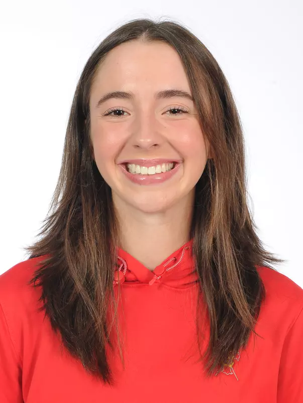 Ada Giraldo Headshot