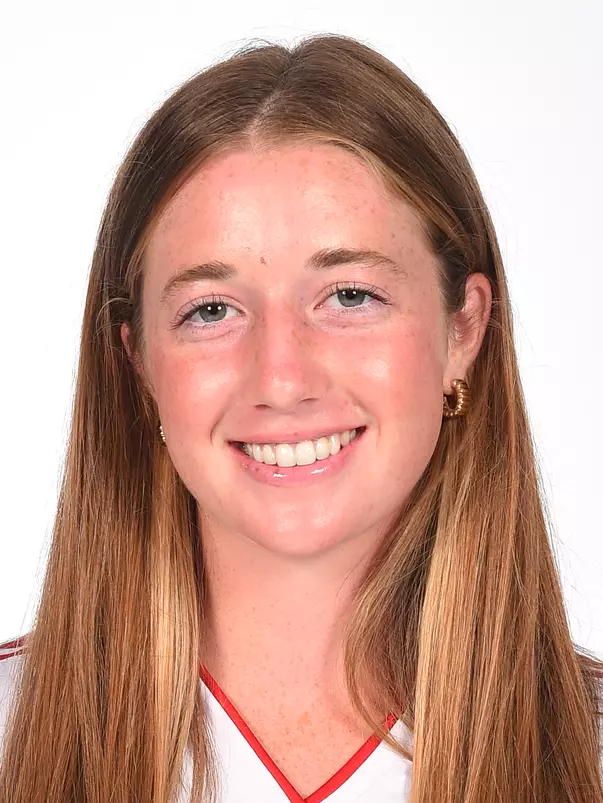 Ava Maguire Headshot for 2023