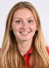 Olivia Hammer Headshot