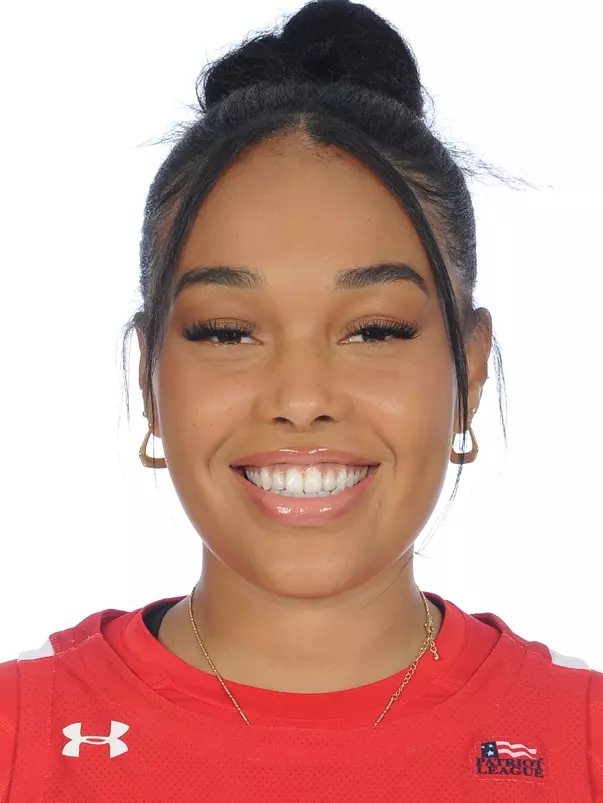 Caitlin Weimar Headshot