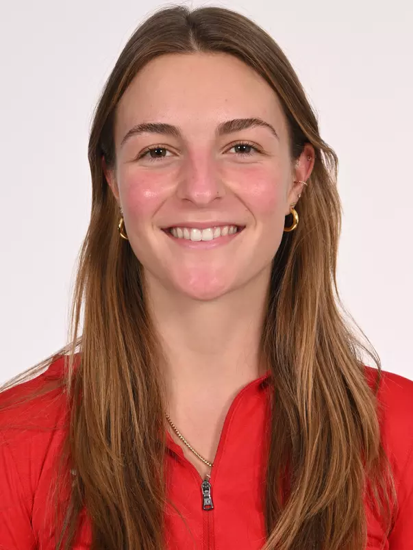 Carly Milosevic Headshot