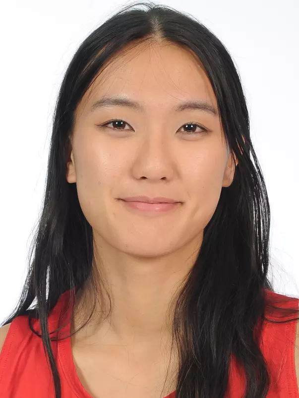 Dakota Wang Headshot