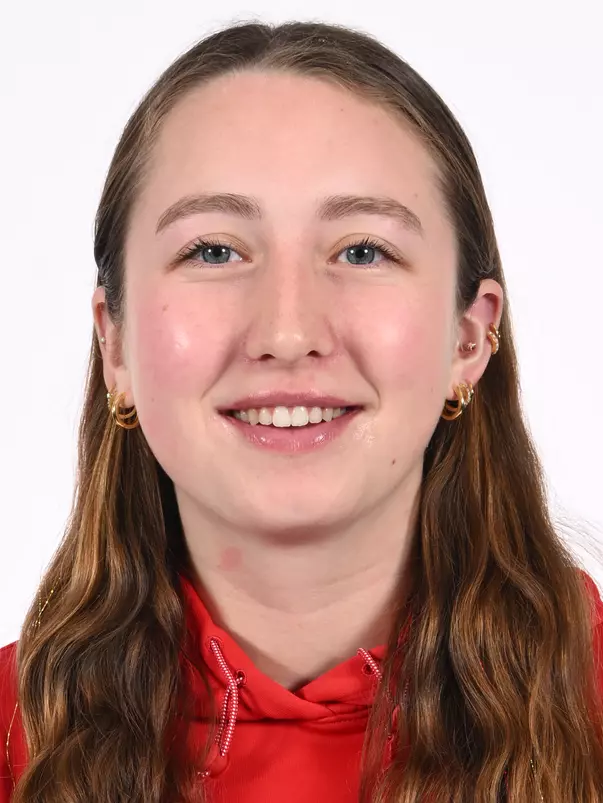 Alex Aravides Headshot