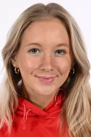 Astrid Newton Headshot