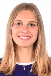 Celia Braun Headshot