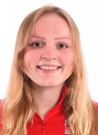 Cambria Jewett headshot - 2024