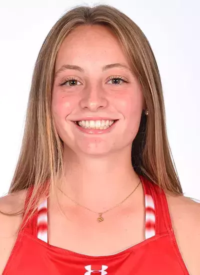 Maddie Hudson headshot