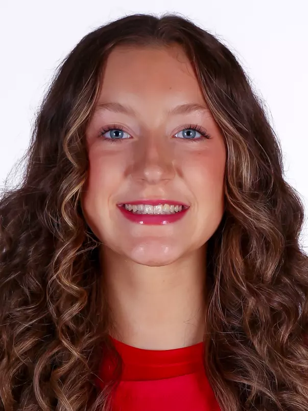 Kate Allard Headshot