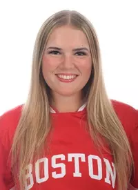 Cara Edwards headshot