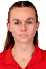 Milena Busma headshot - 25