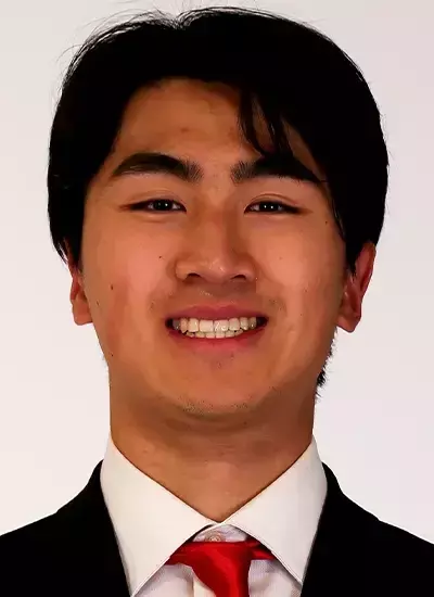 Evan Liu headshot - 25