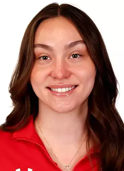 Haley Newman headshot - 25