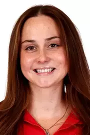 Izzy Valantiejus headshot - 25