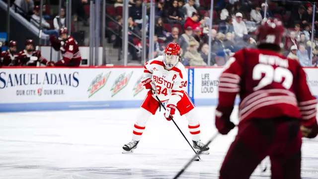 Cole Eiserman playing hockey