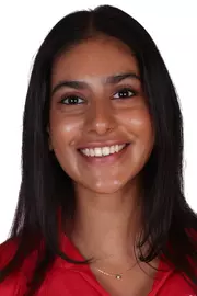 Amna Rezvi Headshot
