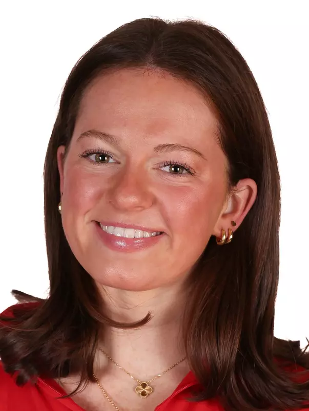 Ava Kennedy Headshot