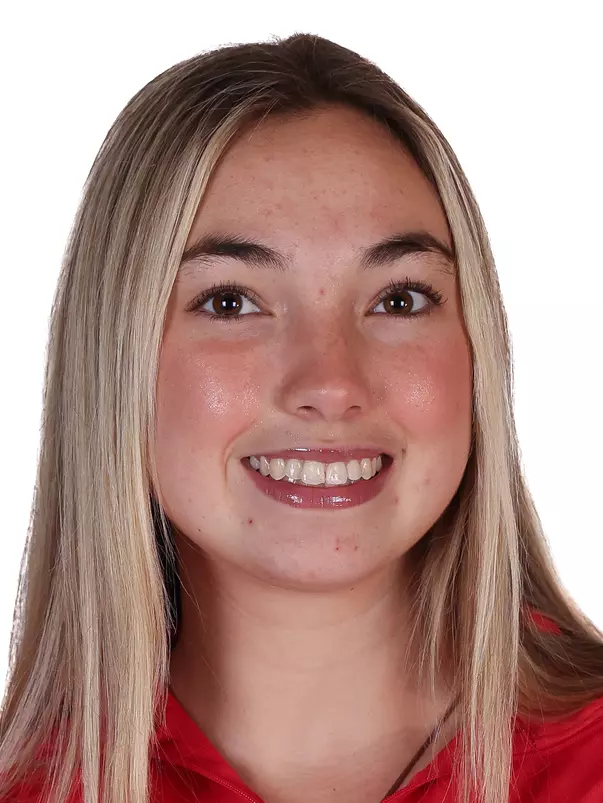 Chloe Capizzi Headshot