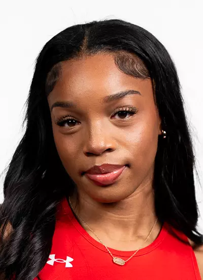 Nia McCurdy Headshot