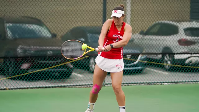 Gabriella Mikaul hitting a backhand at the Patriot League semifinals