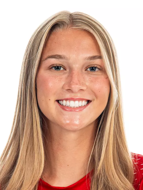 Alli Powderly Headshot