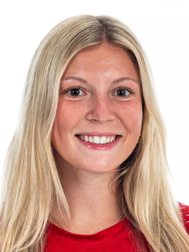 Averie Hoff Headshot