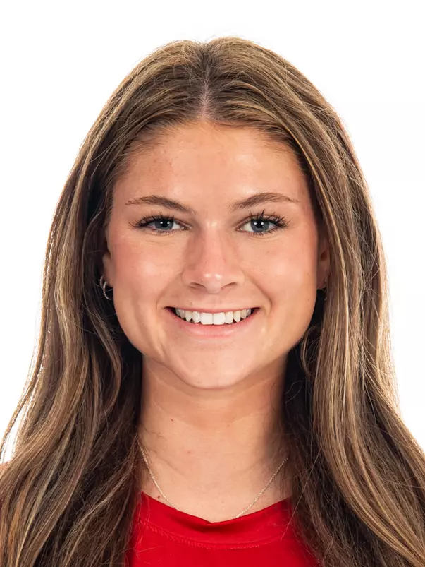 Talia Agrillo Headshot