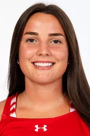 Bella Cloutier headshot