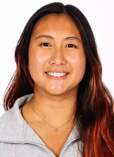 Abby Han headshot