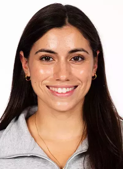 Izzy Ramos headshot