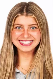Emma Rudowsky headshot