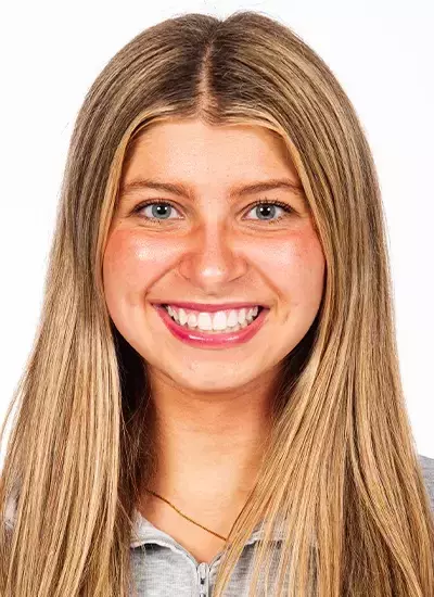 Emma Rudowsky headshot