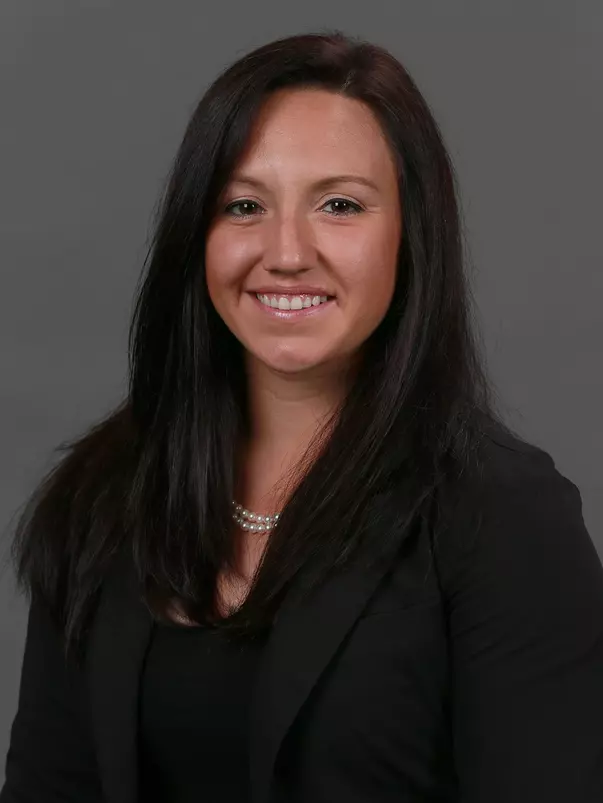 Ofelia Carmichael, 2015-16 Women's Track and Field