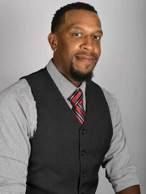 Miles Smith, 2016-17 Track and Field