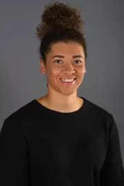 Nina de Poorter Headshot