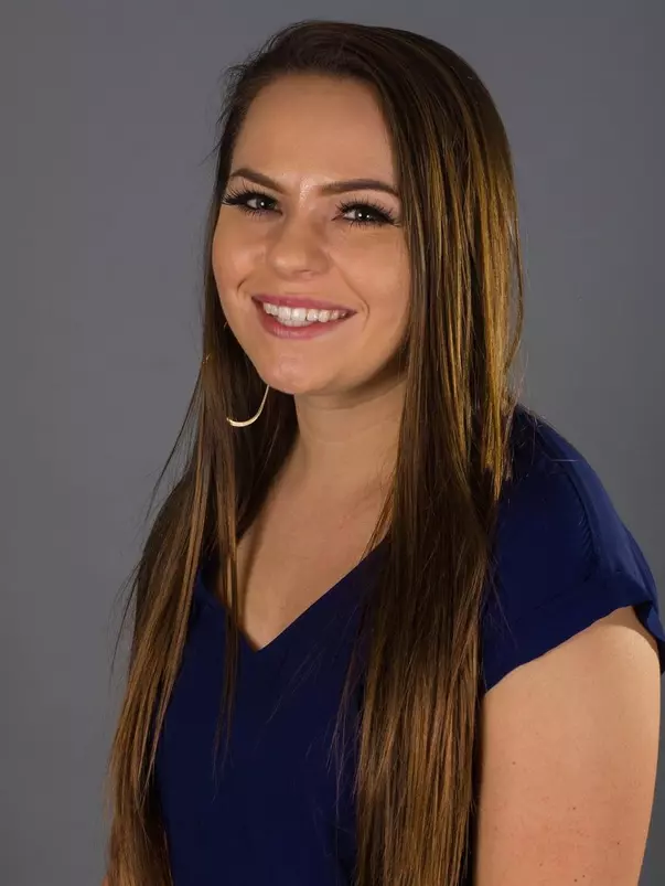 Kelly Baxter Headshot