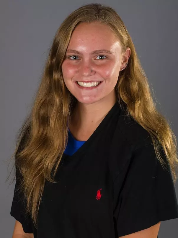 Gabriella Pabst Headshot