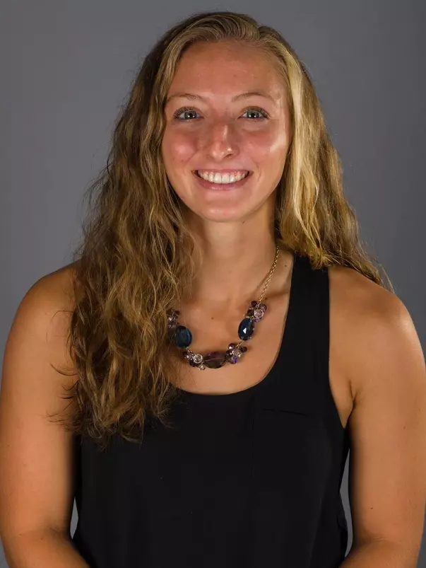 Allie Hughes Headshot