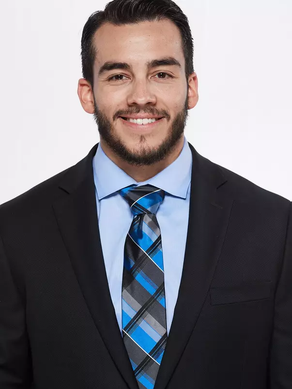 Randy Flores head shot