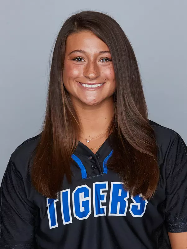 © University of Memphis. Trey ClarkLeCompte_Zoey_1920SB_2881_TC_20191122