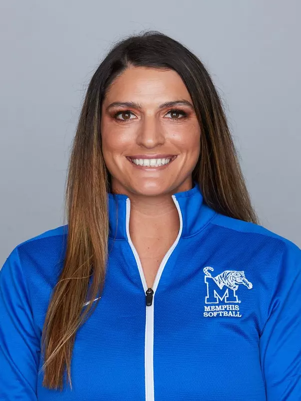 © University of Memphis. Trey ClarkPena_Helen_1920SB_2538_TC_20191122