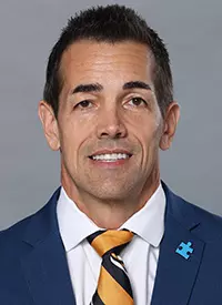 Darby Rich Headshot
