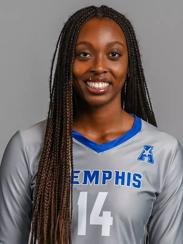 Autumn Hamilton Headshot